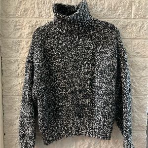 Zara womens knit sweater